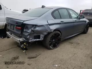 ✅ 2021 BMW M5 • VIN: WBS83CH03MCH09232 • Lot: 38920494. Wystawiony na Copart z przebiegiem 22 825 mil. Bezpłatny archiwum sprzedaży aukcyjnych z USA i szczegółowy raport historii pojazdu na DreamBid. Zdjęcie 3.