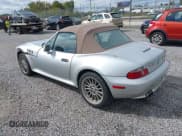 ✅ 2002 BMW Z3 3.0 • VIN: 4USCN53492LJ60898 • Лот: 43381111. Опубликован ранее на IAAI с пробегом 217 522 миль. Бесплатный доступ к архиву аукционных продаж из США и подробный отчёт об истории автомобиля на DreamBid. Изображение 3.