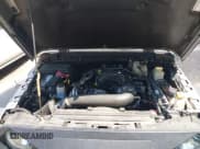 ✅ 2020 Jeep Gladiator Sport S • VIN: 1C6HJTAGXLL199209 • Lot: 42186918. Wystawiony na IAAI z przebiegiem 126 853 mil. Bezpłatny archiwum sprzedaży aukcyjnych z USA i szczegółowy raport historii pojazdu na DreamBid. Zdjęcie 10.