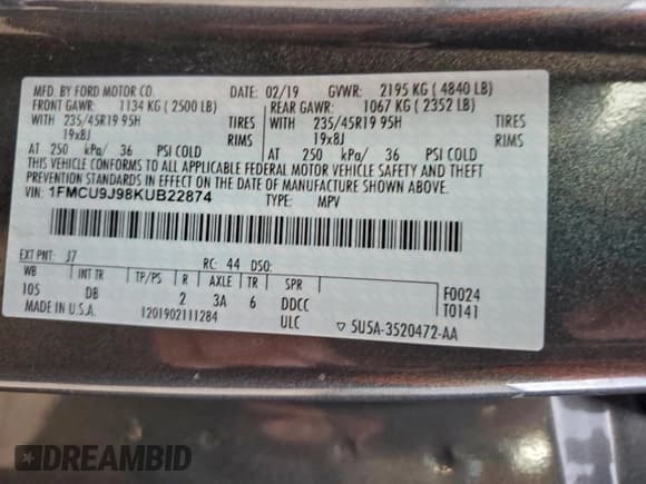 ✅ 2019 Ford Escape Titanium • VIN: 1FMCU9J98KUB22874 • Lot: 94294725. Wystawiony na Copart z przebiegiem 31 501 mil. Bezpłatny archiwum sprzedaży aukcyjnych z USA i szczegółowy raport historii pojazdu na DreamBid. Zdjęcie 13.