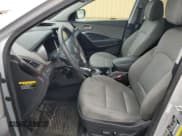 ✅ 2017 Hyundai Santa Fe 2.4L • VIN: 5XYZUDLB6HG440651 • Лот: 57759784. Опубликован ранее на Copart с пробегом 85 661 миль. Бесплатный доступ к архиву аукционных продаж из США и подробный отчёт об истории автомобиля на DreamBid. Изображение 7.