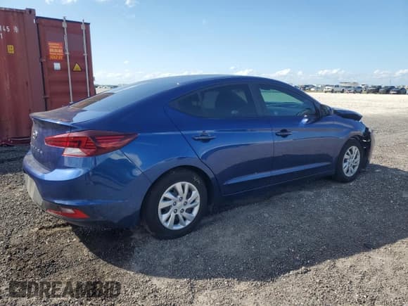 ✅ 2020 Hyundai Elantra SE • VIN: 5NPD74LF0LH611349 • Лот: 82778465. Опубликован ранее на Copart с пробегом 56 163 миль. Бесплатный доступ к архиву аукционных продаж из США и подробный отчёт об истории автомобиля на DreamBid. Изображение 3.