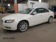 ✅ 2007 Volvo S80 V8 • VIN: YV1AH852971034913 • Lot: 91924715. Listed on Copart with 300,614 mi. Free auction sales archive from the USA and detailed vehicle history report at DreamBid. Image 1.