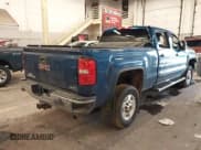 ✅ 2015 GMC Sierra 2500HD SLE • VIN: 1GT12YEG2FF621989 • Lot: 41643601. Listed on IAAI with 207,556 mi. Free auction sales archive from the USA and detailed vehicle history report at DreamBid. Image 4.