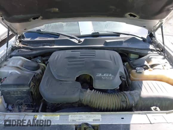 ✅ 2012 Dodge Challenger SXT Plus • VIN: 2C3CDYAG2CH134430 • Lot: 43382408. Wystawiony na IAAI z przebiegiem Nie podano. Bezpłatny archiwum sprzedaży aukcyjnych z USA i szczegółowy raport historii pojazdu na DreamBid. Zdjęcie 10.