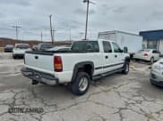 ✅ 2001 Chevrolet Silverado 2500HD LT • VIN: 1GCHC23171F166265 • Лот: 94521765. Опубликован ранее на Copart с пробегом 120 733 миль. Бесплатный доступ к архиву аукционных продаж из США и подробный отчёт об истории автомобиля на DreamBid. Изображение 4.