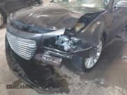 ✅ 2013 Chrysler 300 C • VIN: 2C3CCAET9DH577788 • Лот: 43437088. Опубликован ранее на IAAI с пробегом 107 497 миль. Бесплатный доступ к архиву аукционных продаж из США и подробный отчёт об истории автомобиля на DreamBid. Изображение 6.