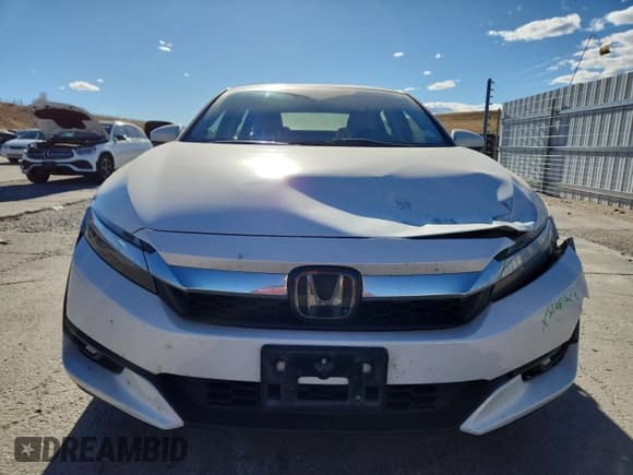 ✅ 2021 Honda Clarity Touring • VIN: JHMZC5F39MC001454 • Lot: 93229435. Listed on Copart with 74,976 mi. Free auction sales archive from the USA and detailed vehicle history report at DreamBid. Image 5.