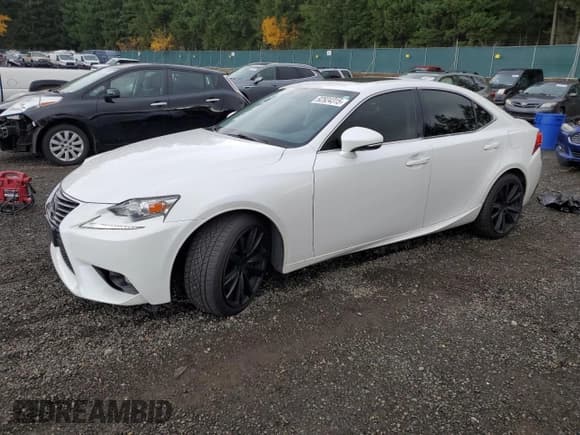 ✅ 2016 Lexus IS 300/350 • VIN: JTHCM1D28G5003940 • Lot: 92924315. Wystawiony na Copart z przebiegiem 103 577 mil. Bezpłatny archiwum sprzedaży aukcyjnych z USA i szczegółowy raport historii pojazdu na DreamBid. Zdjęcie 1.