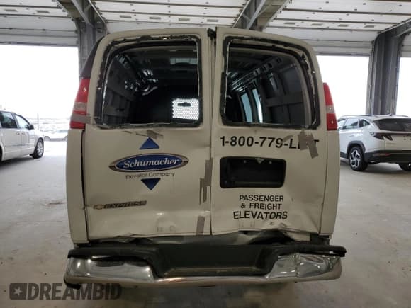 ✅ 2021 Chevrolet Express Cargo • VIN: 1GCWGAF75M1239804 • Lot: 50425265. Listed on Copart with 33,171 mi. Free auction sales archive from the USA and detailed vehicle history report at DreamBid. Image 6.