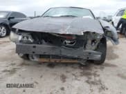 ✅ 2003 Ford Mustang Standard • VIN: 1FAFP40473F383331 • Lot: 42128521. Listed on IAAI with 226,165 mi. Free auction sales archive from the USA and detailed vehicle history report at DreamBid. Image 6.