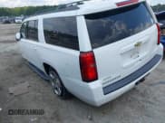 ✅ 2018 Chevrolet Suburban LT • VIN: 1GNSCHKC1JR285155 • Lot: 43257026. Wystawiony na IAAI z przebiegiem Nie podano. Bezpłatny archiwum sprzedaży aukcyjnych z USA i szczegółowy raport historii pojazdu na DreamBid. Zdjęcie 3.
