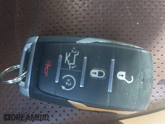 ✅ 2021 Ram 1500 Longhorn • VIN: 1C6SRFST3MN657898 • Lot: 43647983. Listed on IAAI with 206,104 mi. Free auction sales archive from the USA and detailed vehicle history report at DreamBid. Image 11.