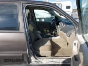 ✅ 2006 Mazda Tribute S • VIN: 4F2YZ94106KM19821 • Lot: 43410710. Listed on IAAI with 178,549 mi. Free auction sales archive from the USA and detailed vehicle history report at DreamBid. Image 5.