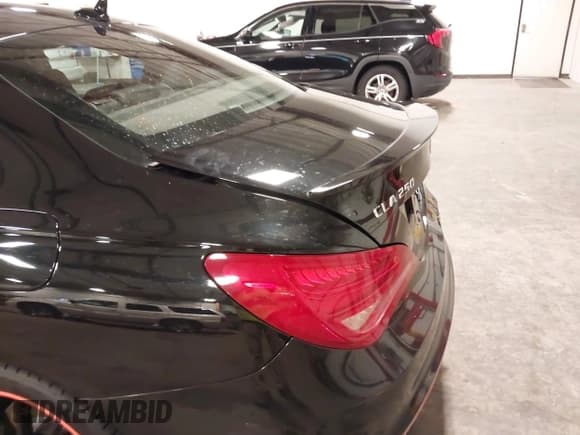 ✅ 2016 Mercedes-Benz CLA 250 • VIN: WDDSJ4GB5GN354801 • Lot: 42691355. Listed on IAAI with 75,106 mi. Free auction sales archive from the USA and detailed vehicle history report at DreamBid. Image 18.