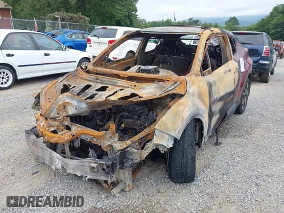 ✅ 2018 Toyota C-HR XLE • VIN: NMTKHMBX4JR042770 • Лот: 43015287. Опубликован ранее на IAAI с пробегом Не указан. Бесплатный доступ к архиву аукционных продаж из США и подробный отчёт об истории автомобиля на DreamBid. Изображение 6.