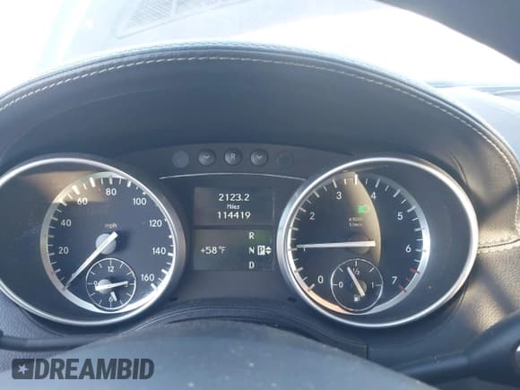 ✅ 2012 Mercedes-Benz GL 450 • VIN: 4JGBF7BE1CA791982 • Lot: 43633016. Wystawiony na IAAI z przebiegiem 114 419 mil. Bezpłatny archiwum sprzedaży aukcyjnych z USA i szczegółowy raport historii pojazdu na DreamBid. Zdjęcie 7.