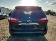 ✅ 2019 Toyota Sienna Limited • VIN: 5TDYZ3DC4KS982968 • Лот: 92848575. Опубликован ранее на Copart с пробегом 203 938 миль. Бесплатный доступ к архиву аукционных продаж из США и подробный отчёт об истории автомобиля на DreamBid. Изображение 6.