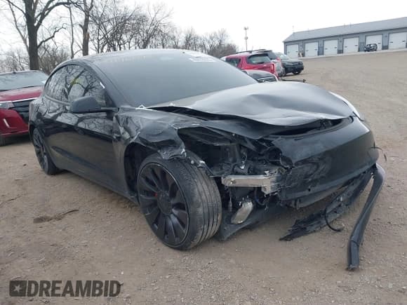 ✅ 2021 Tesla Model 3 Performance • VIN: 5YJ3E1EC5MF030822 • Lot: 41907973. Wystawiony na IAAI z przebiegiem 50 133 mil. Bezpłatny archiwum sprzedaży aukcyjnych z USA i szczegółowy raport historii pojazdu na DreamBid. Zdjęcie 6.