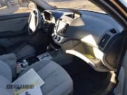 ✅ 2008 Hyundai Elantra GLS • VIN: KMHDU46DX8U549339 • Lot: 40852897. Wystawiony na IAAI z przebiegiem 156 964 mil. Bezpłatny archiwum sprzedaży aukcyjnych z USA i szczegółowy raport historii pojazdu na DreamBid. Zdjęcie 5.