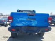 ✅ 2022 Jeep Gladiator Texas Trail • VIN: 1C6HJTAG4NL135346 • Lot: 42824733. Wystawiony na IAAI z przebiegiem 40 126 mil. Bezpłatny archiwum sprzedaży aukcyjnych z USA i szczegółowy raport historii pojazdu na DreamBid. Zdjęcie 16.