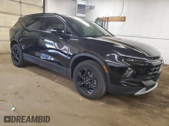 ✅ 2024 Chevrolet Blazer LT • VIN: 3GNKBJRS8RS149038 • Lot: 57846335. Listed on Copart with 21,516 mi. Free auction sales archive from the USA and detailed vehicle history report at DreamBid. Image 4.