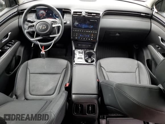 ✅ 2024 Hyundai Tucson Limited • VIN: 5NMJECDE4RH395102 • Lot: 72898824. Wystawiony na Copart z przebiegiem 11 469 mil. Bezpłatny archiwum sprzedaży aukcyjnych z USA i szczegółowy raport historii pojazdu na DreamBid. Zdjęcie 8.