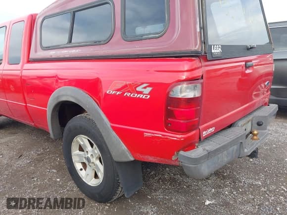 ✅ 2003 Ford Ranger XL Fleet • VIN: 1FTZR45E93PA97932 • Lot: 43332118. Listed on IAAI with 189,706 mi. Free auction sales archive from the USA and detailed vehicle history report at DreamBid. Image 6.