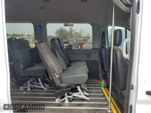 ✅ 2024 Ford Transit • VIN: 1FDAX2X87RKA56893 • Лот: 51166465. Опубликован ранее на Copart с пробегом 10 273 миль. Бесплатный доступ к архиву аукционных продаж из США и подробный отчёт об истории автомобиля на DreamBid. Изображение 11.