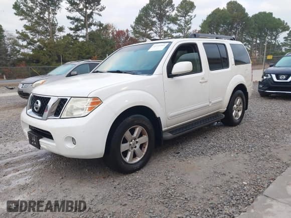 ✅ 2008 Nissan Pathfinder SE • VIN: 5N1AR18U88C624786 • Lot: 43722364. Wystawiony na IAAI z przebiegiem 231 266 mil. Bezpłatny archiwum sprzedaży aukcyjnych z USA i szczegółowy raport historii pojazdu na DreamBid. Zdjęcie 2.