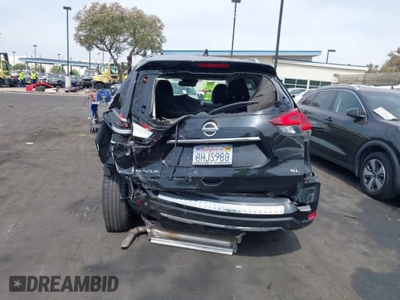 ✅ 2018 Nissan Rogue SV • VIN: JN8AT2MT1JW453333 • Lot: 42581049. Listed on IAAI with 49,734 mi. Free auction sales archive from the USA and detailed vehicle history report at DreamBid. Image 16.