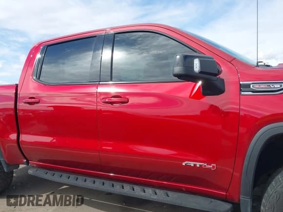 ✅ 2024 GMC Sierra 1500 AT4 • VIN: 1GTUUEEL8RZ145303 • Лот: 41792801. Опубликован ранее на IAAI с пробегом 21 195 миль. Бесплатный доступ к архиву аукционных продаж из США и подробный отчёт об истории автомобиля на DreamBid. Изображение 13.