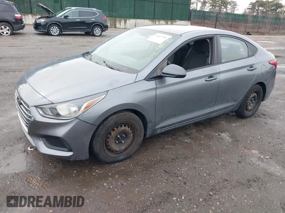 ✅ 2019 Hyundai Accent SE • VIN: 3KPC24A39KE042894 • Лот: 41467296. Опубликован ранее на IAAI с пробегом 70 605 миль. Бесплатный доступ к архиву аукционных продаж из США и подробный отчёт об истории автомобиля на DreamBid. Изображение 17.