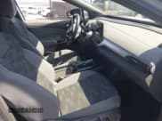 ✅ 2022 Volkswagen ID.4 Pro • VIN: WVGRMPE29NP065406 • Lot: 42328583. Wystawiony na IAAI z przebiegiem 30 210 mil. Bezpłatny archiwum sprzedaży aukcyjnych z USA i szczegółowy raport historii pojazdu na DreamBid. Zdjęcie 5.