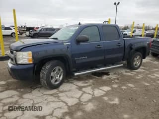 ✅ 2010 Chevrolet Silverado 1500 1HY • VIN: 3GCXKUEJ0AG131282 • Lot: 49652055. Listed on Copart with 209,901 mi. Free auction sales archive from the USA and detailed vehicle history report at DreamBid. Image 1.