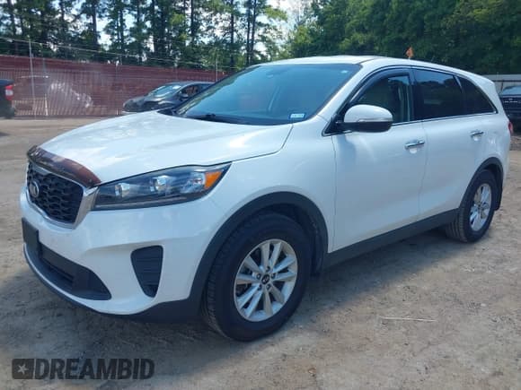 ✅ 2019 Kia Sorento S • VIN: 5XYPG4A57KG497296 • Лот: 42595113. Опубликован ранее на IAAI с пробегом 59 034 миль. Бесплатный доступ к архиву аукционных продаж из США и подробный отчёт об истории автомобиля на DreamBid. Изображение 17.