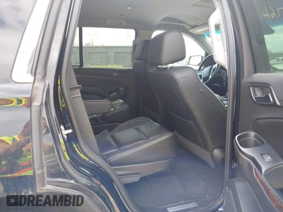 ✅ 2019 Chevrolet Tahoe LT • VIN: 1GNSKBKC6KR266831 • Lot: 42174593. Listed on IAAI with 103,199 mi. Free auction sales archive from the USA and detailed vehicle history report at DreamBid. Image 8.
