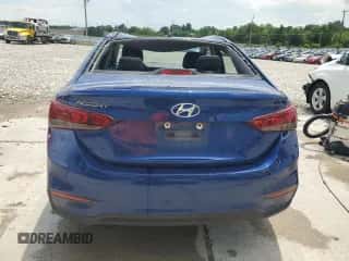2021 Hyundai Accent SE z VIN 3KPC24A63ME153020, wystawiony jako Copart lot #55800174 z przebiegiem 76 253 mil mil oraz Szkoda całkowita • Salvage title. Historia ofert i sprzedaży dostępna na DreamBid. Obrazek 6.