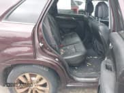 ✅ 2012 Kia Sorento SX • VIN: 5XYKWDA23CG202604 • Lot: 43674761. Listed on IAAI with 143,323 mi. Free auction sales archive from the USA and detailed vehicle history report at DreamBid. Image 8.