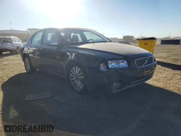 ✅ 2005 Volvo S80 • VIN: YV1TS911751410003 • Лот: 46236005. Опубликован ранее на Copart с пробегом 175 313 миль. Бесплатный доступ к архиву аукционных продаж из США и подробный отчёт об истории автомобиля на DreamBid. Изображение 4.