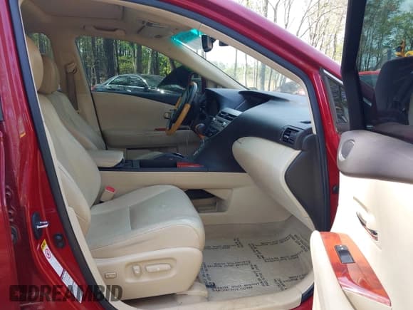 ✅ 2011 Lexus RX 350 • VIN: 2T2BK1BA6BC103362 • Lot: 42003828. Wystawiony na IAAI z przebiegiem 139 735 mil. Bezpłatny archiwum sprzedaży aukcyjnych z USA i szczegółowy raport historii pojazdu na DreamBid. Zdjęcie 5.