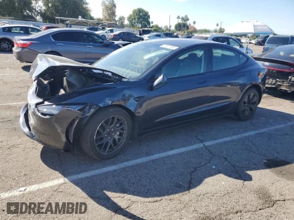 ✅ 2024 Tesla Model 3 • VIN: 5YJ3E1EA4RF865803 • Lot: 87307385. Listed on Copart with 32,937 mi. Free auction sales archive from the USA and detailed vehicle history report at DreamBid. Image 1.