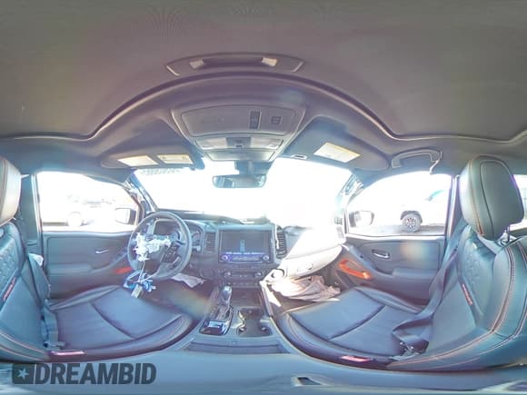 ✅ 2024 Nissan Frontier Pro-X • VIN: 1N6ED1EJ0RN674759 • Lot: 90909865. Listed on Copart with 5,392 mi. Free auction sales archive from the USA and detailed vehicle history report at DreamBid. Image 15.