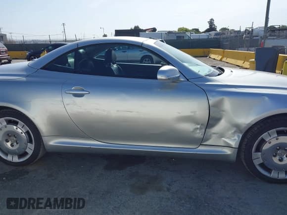 ✅ 2002 Lexus SC 430 • VIN: JTHFN48Y820003596 • Lot: 42259004. Listed on IAAI with 163,019 mi. Free auction sales archive from the USA and detailed vehicle history report at DreamBid. Image 13.