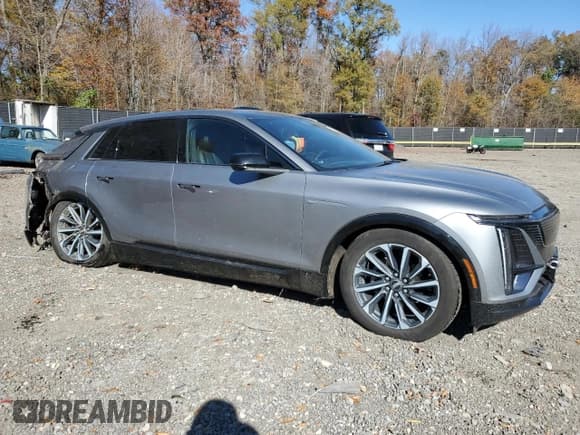 ✅ 2024 Cadillac LYRIQ Sport • VIN: 1GYKPTRK4RZ109932 • Лот: 91448675. Опубликован ранее на Copart с пробегом 29 830 миль. Бесплатный доступ к архиву аукционных продаж из США и подробный отчёт об истории автомобиля на DreamBid. Изображение 4.