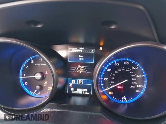 ✅ 2018 Subaru Legacy Premium • VIN: 4S3BNAF61J3044049 • Лот: 43813849. Опубликован ранее на IAAI с пробегом 39 321 миль. Бесплатный доступ к архиву аукционных продаж из США и подробный отчёт об истории автомобиля на DreamBid. Изображение 7.