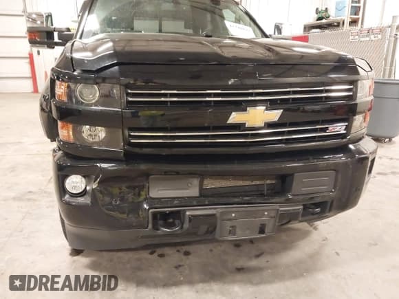 ✅ 2019 Chevrolet Silverado 2500HD LT • VIN: 1GC1KSEGXKF105225 • Лот: 42248875. Опубликован ранее на IAAI с пробегом 89 856 миль. Бесплатный доступ к архиву аукционных продаж из США и подробный отчёт об истории автомобиля на DreamBid. Изображение 6.
