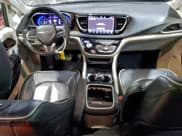 ✅ 2022 Chrysler Pacifica Limited • VIN: 2C4RC1GG0NR103455 • Лот: 94179975. Опубликован ранее на Copart с пробегом 55 551 миль. Бесплатный доступ к архиву аукционных продаж из США и подробный отчёт об истории автомобиля на DreamBid. Изображение 8.