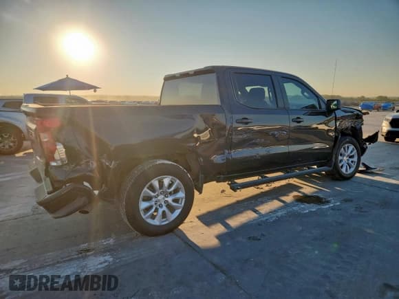 ✅ 2022 Chevrolet Silverado 1500 Custom • VIN: 3GCPABEK5NG637440 • Lot: 84292395. Listed on Copart with 43,226 mi. Free auction sales archive from the USA and detailed vehicle history report at DreamBid. Image 3.