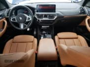 ✅ 2024 BMW X3 xDrive30i • VIN: 5UX53DP08R9U76434 • Лот: 53532955. Опубликован ранее на Copart с пробегом 12 378 миль. Бесплатный доступ к архиву аукционных продаж из США и подробный отчёт об истории автомобиля на DreamBid. Изображение 8.